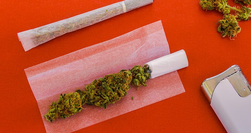 HOW TO ROLL THE PERFECT JOINT